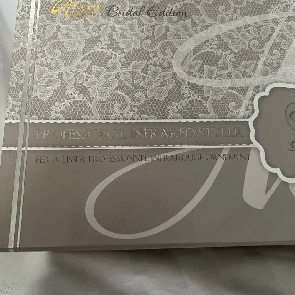 ARIA Beauty infrared hair straightener bridal edition NIB bridal